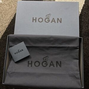 Hogan Elegant Gray Shoe Box with dust bag